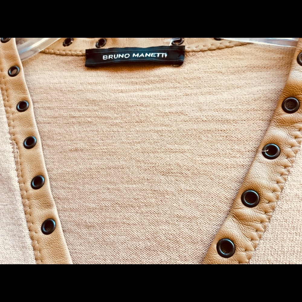 Bruno Manetti peach color sweater - Picture 4 of 5